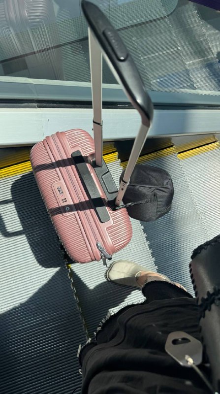 Лечу домой из будущего в настоящееЛечу домой из будущего в настоящее