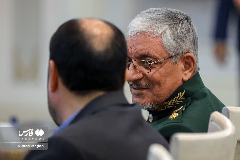 اخبار همدان: سخنگوی وزارت دفاع: ارتقای موشک‌های بالستیک و کروز ادامه دارد🔹ارتقاء تسلیحات اولویت‌دار و راهبردی نظیر موشک‌های بالستیک و