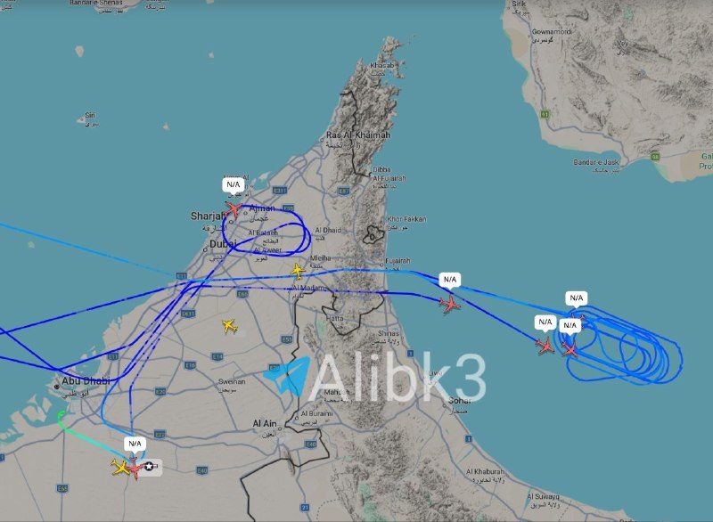 Intensive activity of the American Air Force in the Strait of Hormuz.