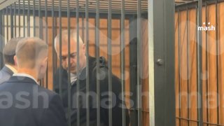 Бывшего концертного директора Газманова посадили на семь лет общего режима за хищения около 15 млн рублей за концерты артиста — менеджер проводил деньги в обход кассы через личное ИП. Плюсом дали штраф в 15 млн.Обвинение запросило Дмитрию Царенко 9 лет кол