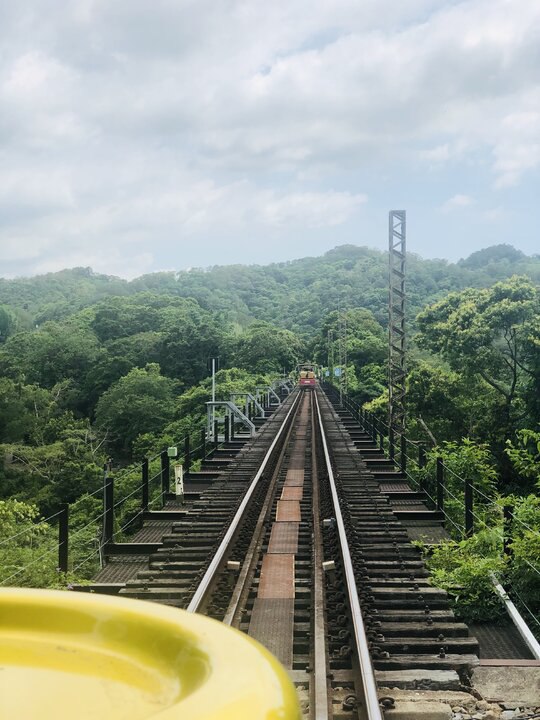 在高空鐵道上迎著涼風賞美景－苗栗舊山線鐵道自行車之旅