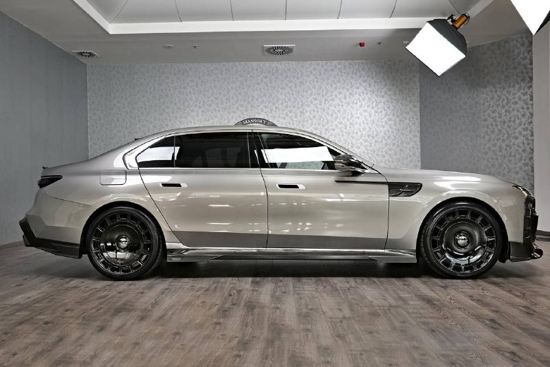 BMW 7 серии от Mansory 10