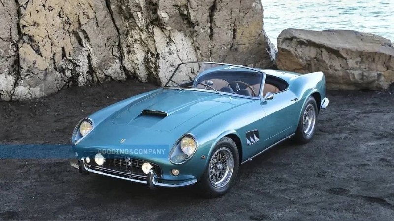 Редчайший спайдер Ferrari продали в тысячу раз дороже, чем купили
