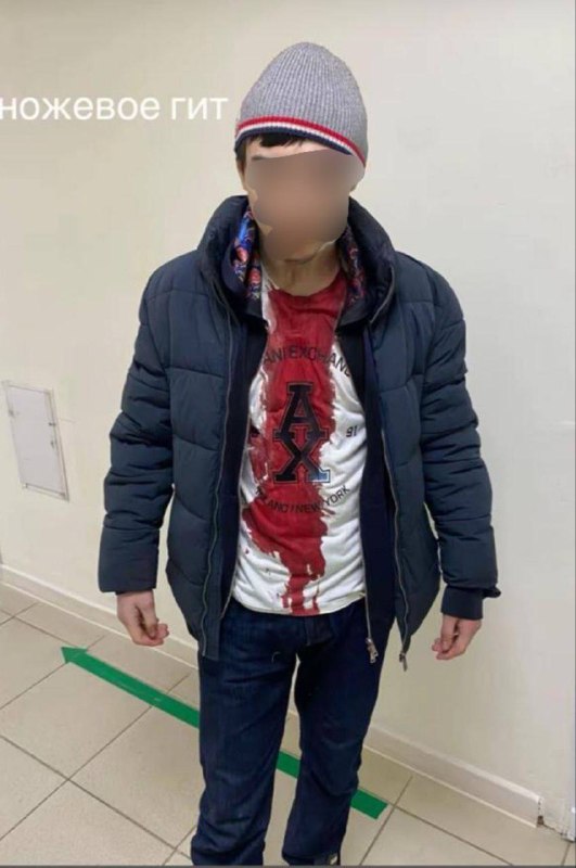 ⚡️ В Дербенте сторож СОШ 17 в Дербенте ранил школьника ножом в шею. фото