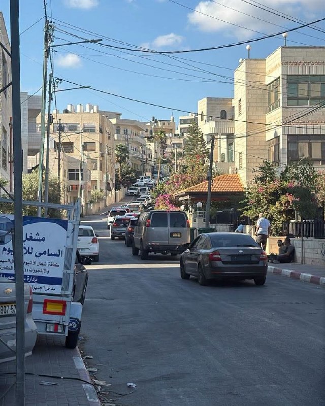 احتلال يفرض حواجز تسبب اختناقات مرورية في بيرنبالا والجديرة
