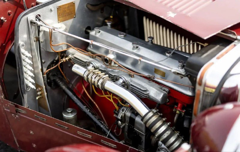 В Лондоне на аукцион выставили MG Magnette 1934 года за 99 млн рублей 4