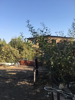Участок 17 соток с домом и постройками