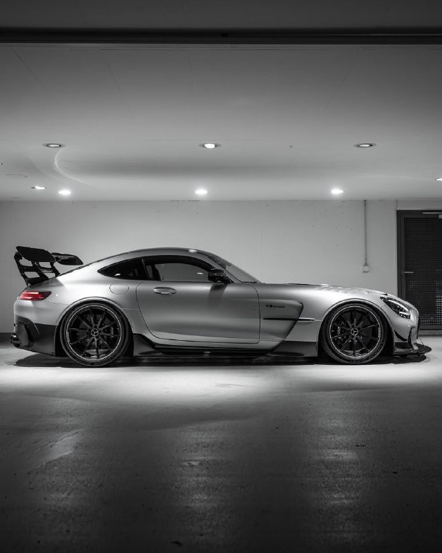731 HP Mercedes-AMG GT Black Series V8 6