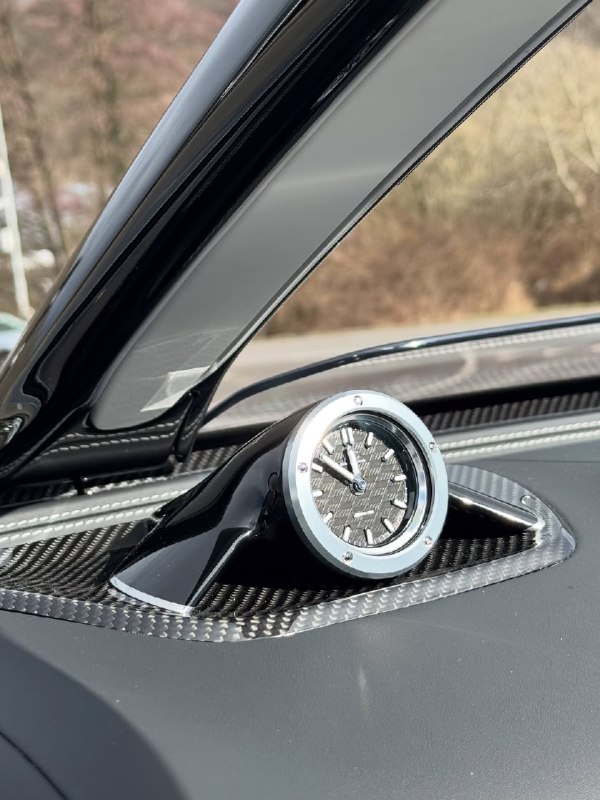 Mercedes-AMG PureSpeed 4