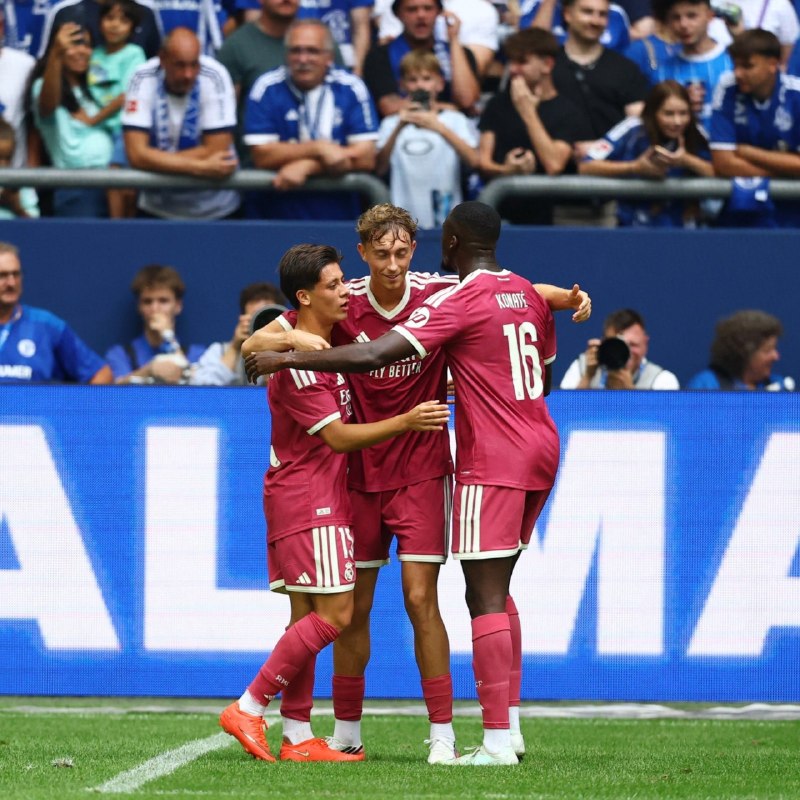 REAL MADRID PAGE: 🔚پایان بازی؛ پیروزی در آخرین بازی دوستانه🇪🇸رئال مادرید ۳🇩🇪شالکه ۰☑️گلزنان :⚽️کیلیان⚽️دین هاوسن (آردا👟)⚽️کارلوس اسپی (آلو
