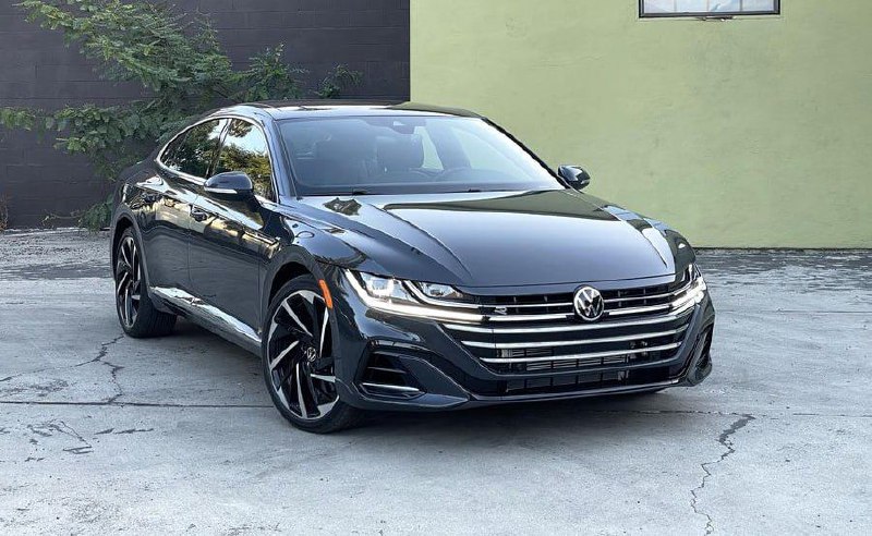 Volkswagen снял с производства стильный лифтбэк Arteon