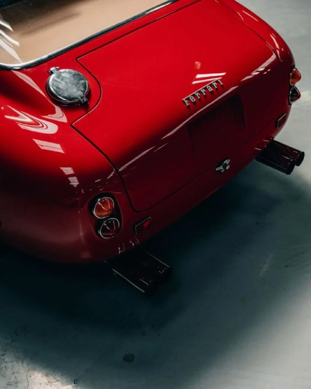 Ferrari 250 GT SWB Berlinetta 1962 года выпуска — один из самых важных и коллекционных автомобилей к 9