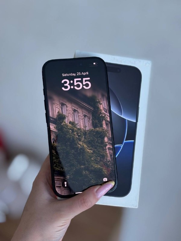 iPhone 16 Pro, 128GB, в отличном состоянии.