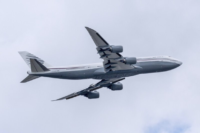 Trump defends the prospect of Qatar gifting him a plane to use as Air Force One