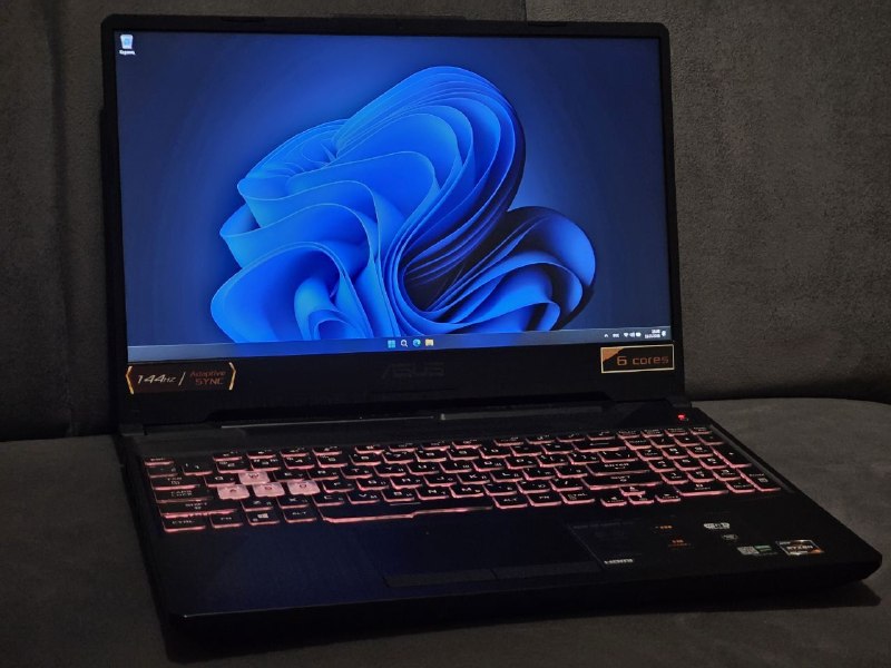 Ноутбук — Asus FA506IHR — фото 1