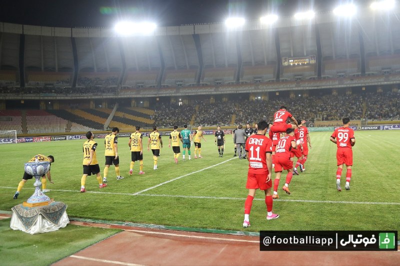 فوتبالی | Footballi.net: ⚽️ هفته دوم لیگ‌برتر🌬پایان نیمه نخست⚽️سپاهان 🔢 - 0⃣ تراکتور⚽️⚽️ @FootballiApp