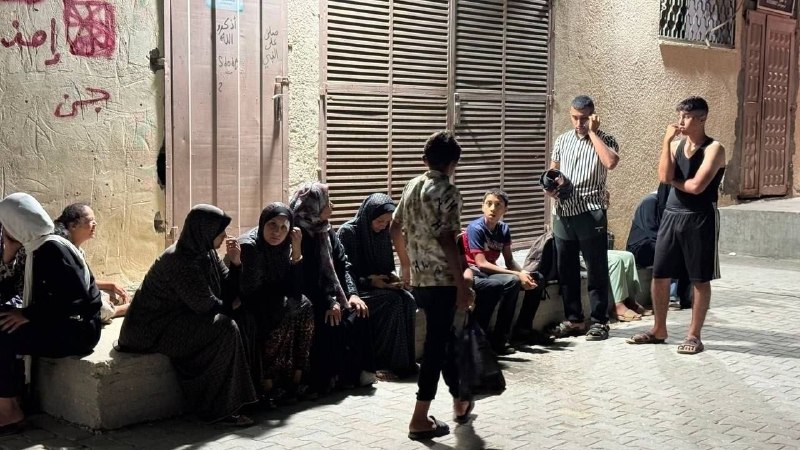 إجلاء فوري للسكان من دير البلح بعد تحذيرات إسرائيلية