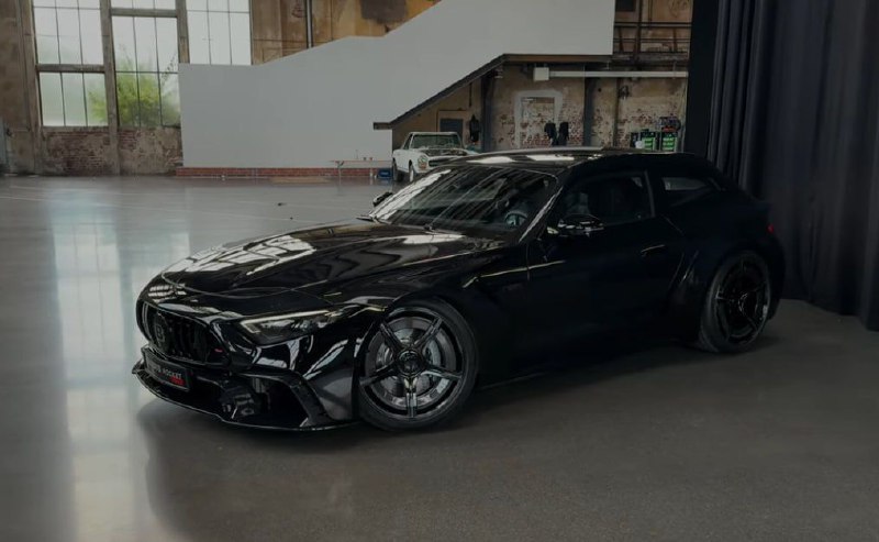 Brabus превратил кабриолет Mercedes-AMG SL в трехдверный «Шутинг брейк»Brabus Ro