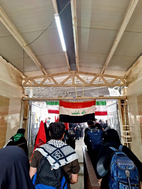 بسیج دانشجویی سایت لاکان: 💢 هم اکنون🔸کاروان زیارتی اربعین "به رهبری حسین(ع)"📍مرز مهران؛ ورود کاروان دانشجویی به کشور و عبور از مرز ۱۴ مرداد ۱۴۰۵به