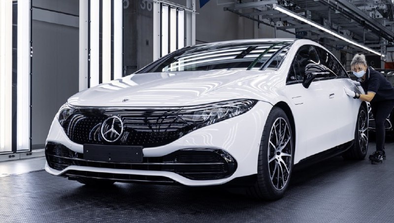 Mercedes-Benz откажется от семейства EQE 2