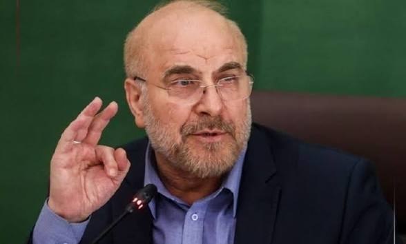 اخبار فوری تهران🔖: قالیباف:🔹ما هر چقدر قدرت نظامی داشته باشیم ولی اگر مردم گرسنه باشند و گردش مالی و رشد اقتصادی نداشته باشیم، دوام نمیآور