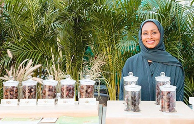 🌳 比尔·盖茨：2024 年，前进之路将迎来转折点盖茨先生以无与伦比的胸怀和博学，回顾了过去一年盖茨基金会推动AI 跨领域创新的故事，并全面分析世界当前的一些重大问题：疑难疾病的突破、营养不良背后的新发现和能源气候应对等方面巨大进展
