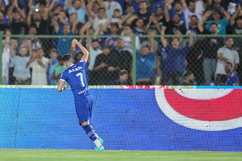 Futball Bad Tv ⚫: گل دیشب یاسر آسانی به سپاهان، گل شماره ۱۱۰۰ استقلال در تاریخ لیگ برتر بود.خود سپاهان هم ۲ گل دیگه تا ۱۱۰۰ گله شدن فاصله 