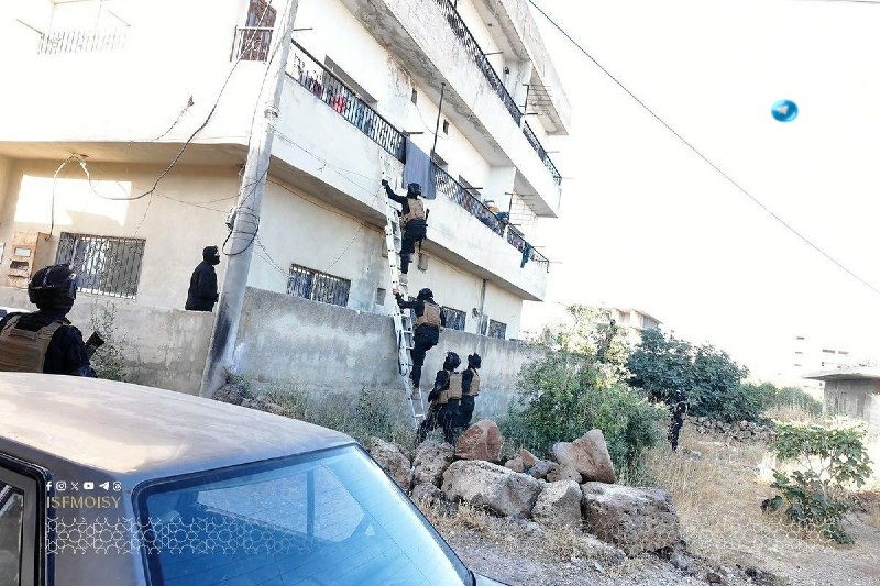 🇮🇱 כוחות ביטחון הפנים של סוריה: תפסנו חוליית דאע"ש בעיר ח'אן-ארנבה - הנמצאת קילומטרים ספורים מהגבול עם יש…
