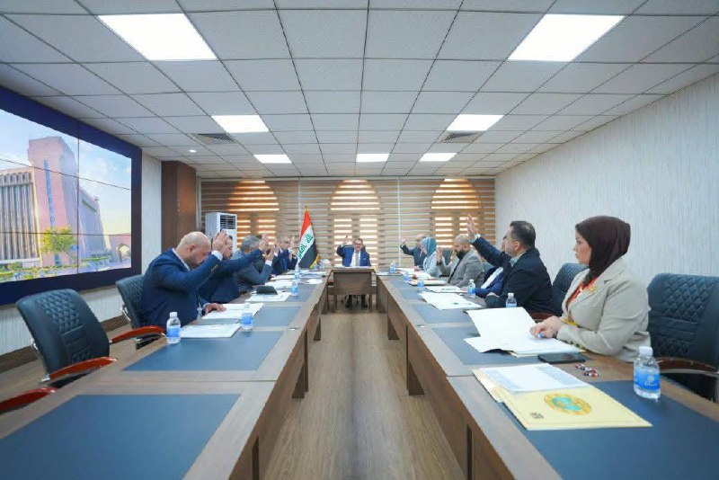 وزير التربية يقر مستحقات مالية لـ1224 حالة إنسانية وصحية واجتماعية في صندوق التربية المركزي
