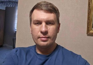 Блогер Илья Ремесло задержан по делу о фейках про армию, сообщает ТАСС со ссылкой на правоохранительные органы.Ремесло, которого называют провластным блогером и доносчиком, известен в том числе многолетней борьбой с Алексеем Навальным и его ближайшими сора