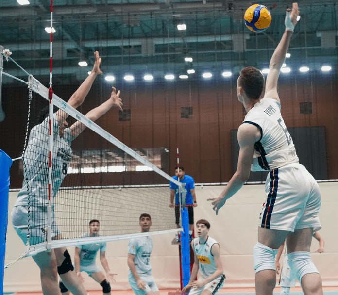 فارس ورزشی: جوانان والیبال ایران، ایتالیا را هم زمین‌گیر کردند🏐دومین دوره مسابقات والیبال قهرمانی پسران زیر ۱۷ سال جهان از ۲۸ مرداد 