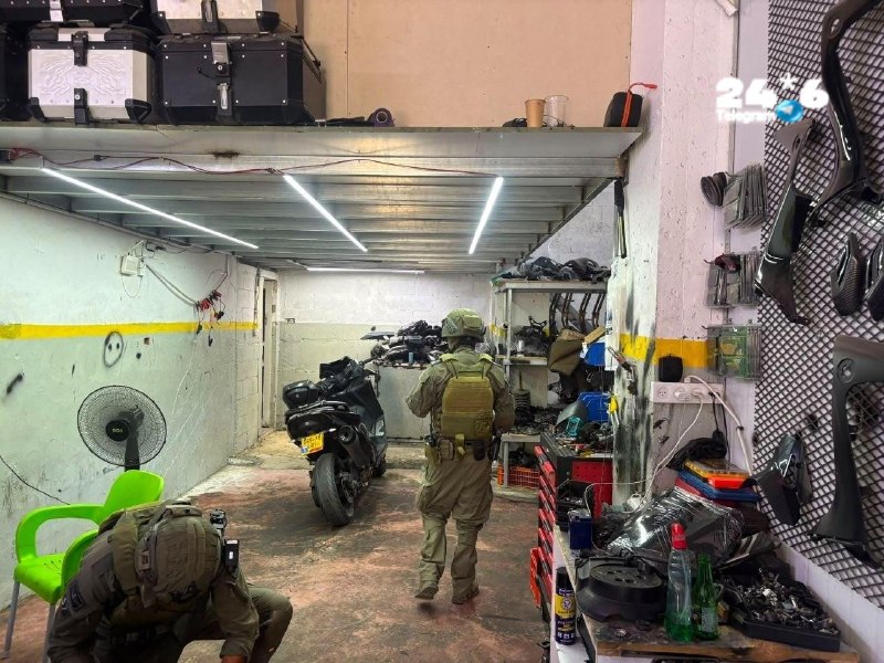 🇮🇱 במהלך פעילות של יחידת אתג"ר בקלקיליה, אותרו במוסך שני אופנועים בבעלות ישראלית - האופנועים נגררו והבעלי…