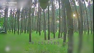 Ukraine’s Steel Border drone crews destroyed at least 3 Russian shelters, 5 vehicles, 1 quad bike, 2 communication antennas and 3 troops on the northern Slobozhanshchyna and Kursk axes.