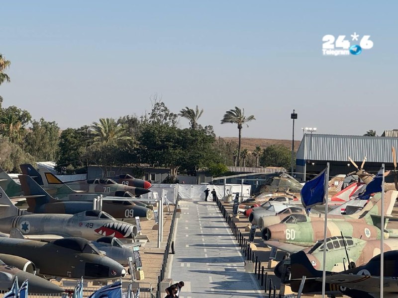 🇮🇱 טקס סיום קורס טיס 192 כעת במוזיאון חיל האוויר בחצרים, במעמד ראש הממשלה נתניהו, הנשיא יצחק הרצוג, הרמטכ…