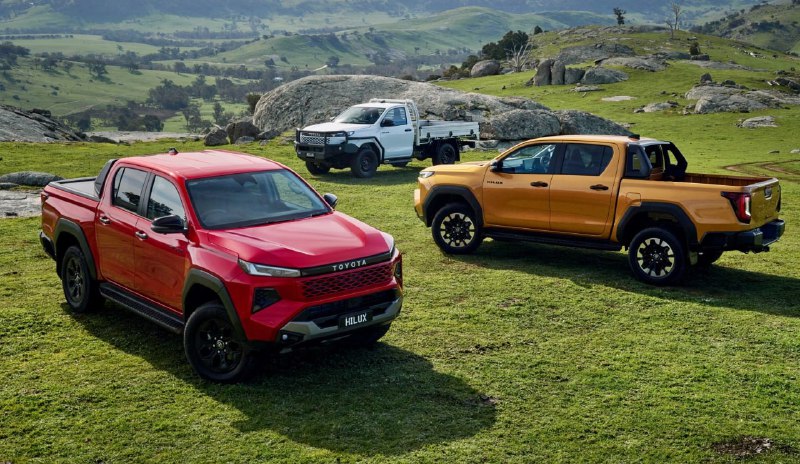 Toyota представила Hilux нового поколения 4