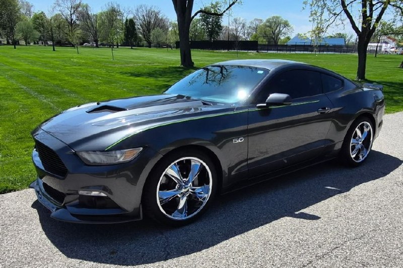 🚀 Открывали под капот 40‑мильный 2015 Ford Mustang GT Coupe. Этот «карманный ка