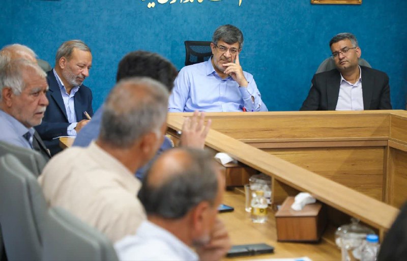 اخبار استان يزد: ✅ بررسی مسائل و مطالبات اولویت دار بخش آسفیچ شهرستان بهاباد؛ در نشستی به ریاست استاندار یزد و با حضور جمعی از مدیران و