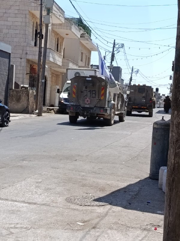 כוחות הכיבוש מסתערים על הכפר קריות שמדרום לשכם.