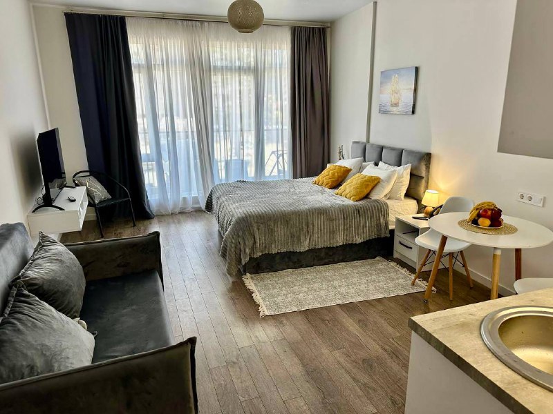 35 кв метров 450$ в месяц