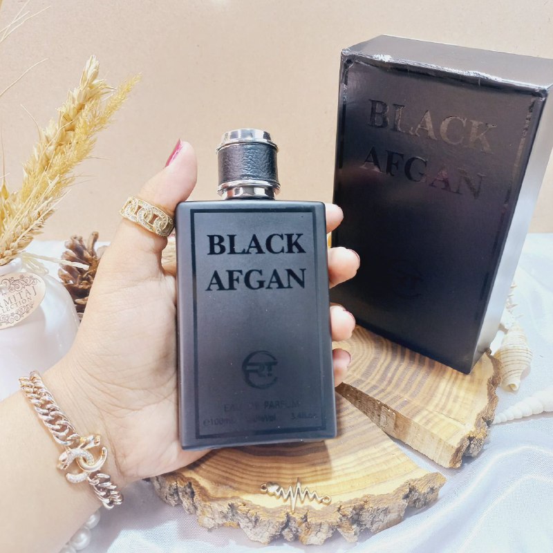 [ توییتر ]: بالاخره ادکلن بلک افغان اصل اورجینال رو پیدا کردم و خریدم😍 از اینجا👇🏽@perfume