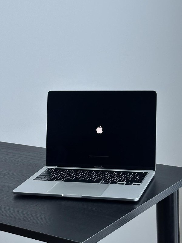 💻 Продаю MacBook Pro 13″ (2020, M1) — фото 1
