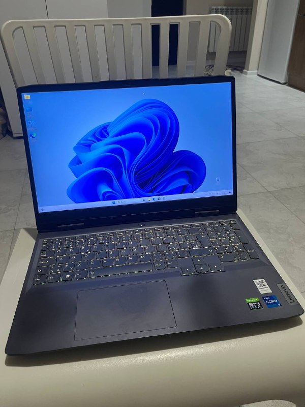 💻 Игровой ноутбук Lenovo LOQ 15IRH8 — фото 1