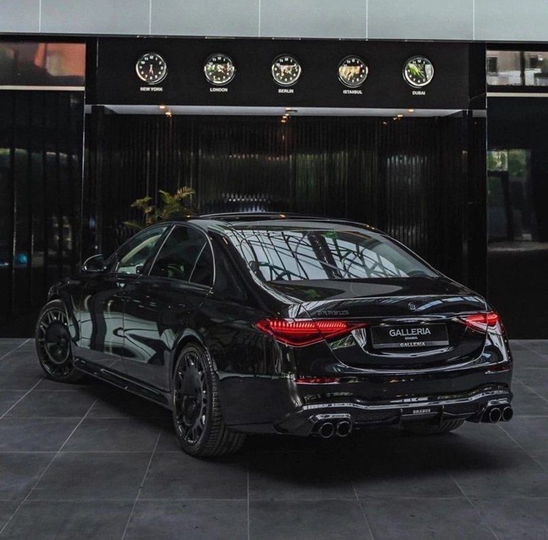 Mercedes benz s class (w223) Brabus 2