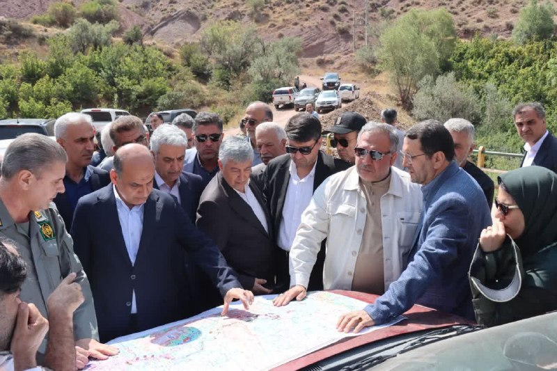 کانال خبری مطبوعات در شهر: 💢 هادی حقشناس استاندار گیلان در بازدید از محور کلاچای ـ رحیمآباد ـ قزوین؛🔺 تکمیل این محور میتواند بهعنوان یک مسیر مط