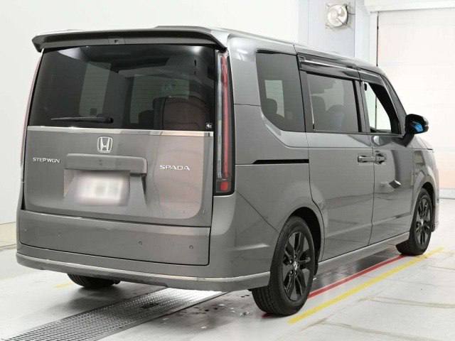Honda Stepwgn 2023 фото 6