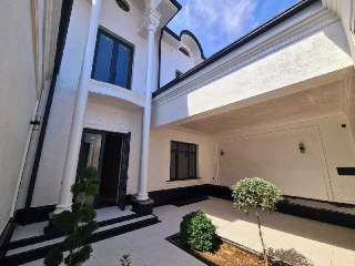 6-room apartment, 330 m² for sale