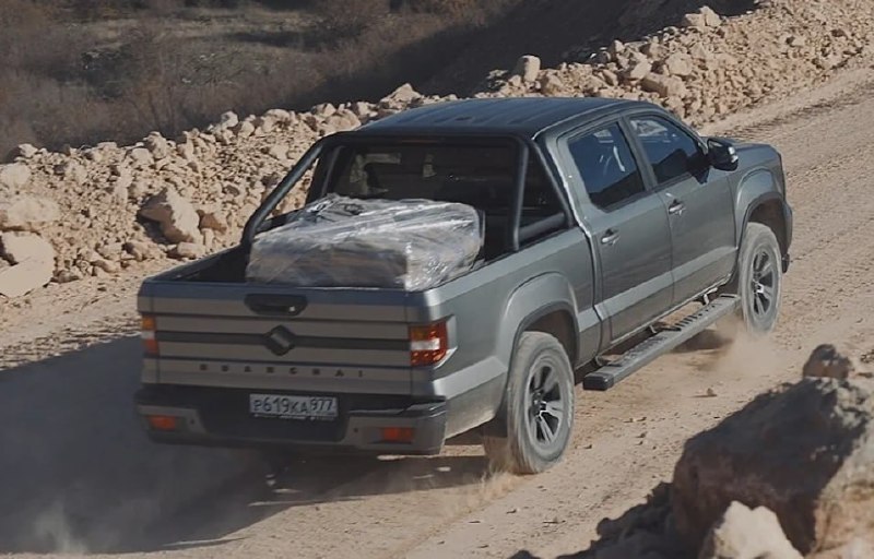 В России появился малоизвестный пикап с мотором Mitsubishi 2