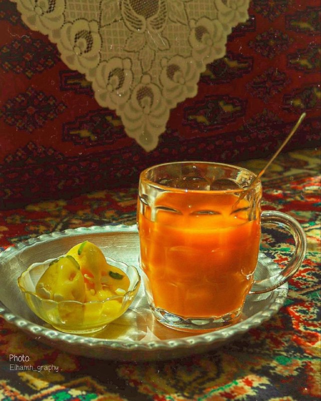جملات کوتاه و مفهومی: آدم بدون این بساط ها زندگی از گلویش پایین نمی رود...🍹.لحظہ هاتون همیشہ شاد و پر طراوت😋🌸🤍🌸