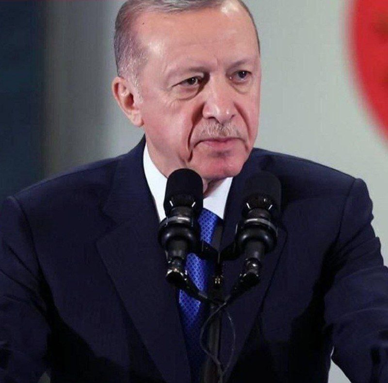 صبح نو: اردوغان: از حمایت همسایگانمان دست نخواهیم کشید🔹رئیس جمهور ترکیه: اجازه نخواهیم داد سناریوهای خونینی که برخی برای منطقه م