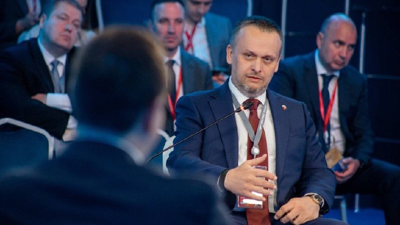 Честно говоря, это не тема для нашего канала. Тут нет ни машины, ни технологии, ни рынка, ни ремонта 2
